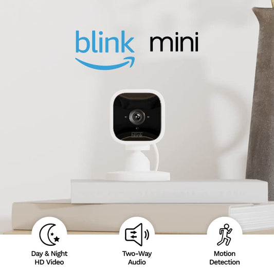 Blink Mini - Cámara de seguridad inteligente compacta, conectable, para interiores, con video de alta definición 1080 y detección de movimiento, funciona con Alexa - 1 cámara (blanco)